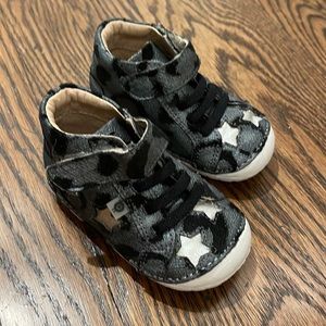NWOT old soles size 4 toddler walking shoe